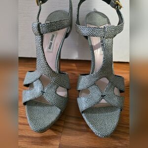 MIU MIU STINGRAY PLATFORM SANDALS